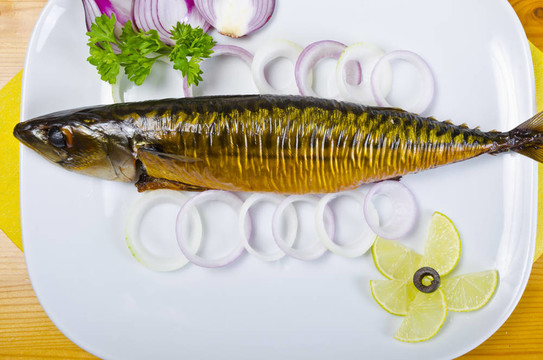 鯖魚熏