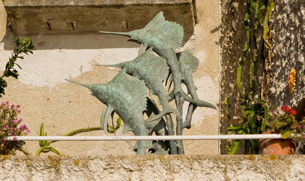 旗魚；雕塑