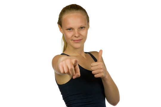 年輕女人指著你的產(chǎn)品