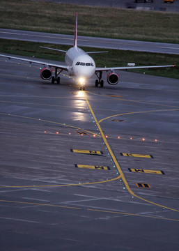 飛機(jī)