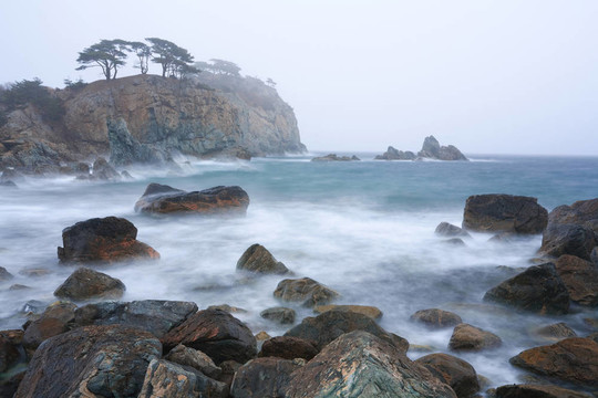 俄羅斯濱海邊疆區(qū)；暴風(fēng)雨的噴霧劑；