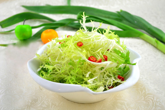 涼拌苦菊