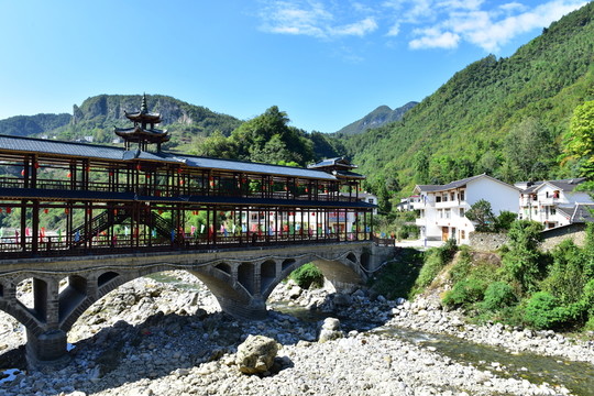 侗族風(fēng)雨橋