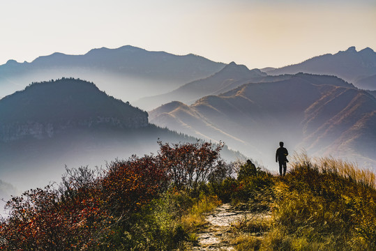 畫意山川 秋山