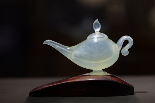 精品阿拉丁神燈玉壺