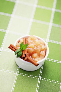 蘋果和肉桂
