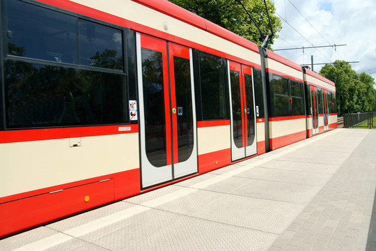 有軌電車；有軌電車
