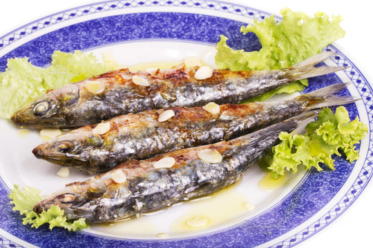 美味的烤沙丁油魚
