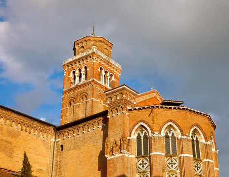 Santa Maria Gloriosa dei Frari教堂；威尼斯