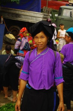 和黑人民族的女人