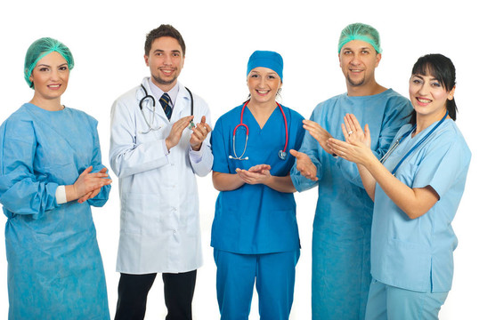 醫(yī)生團隊鼓掌