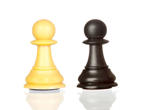 黑色和白色的棋子