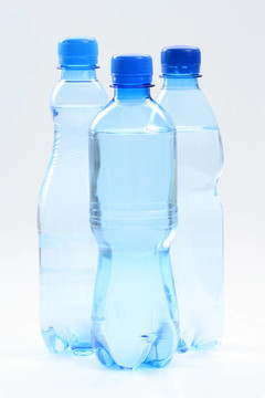 瓶水