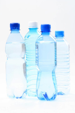 瓶水