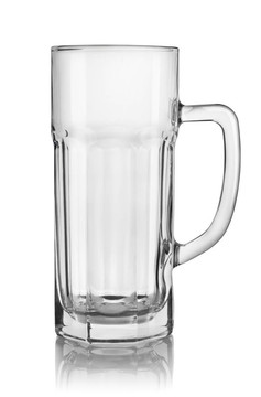 空啤酒杯