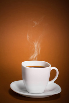 白色的咖啡杯
