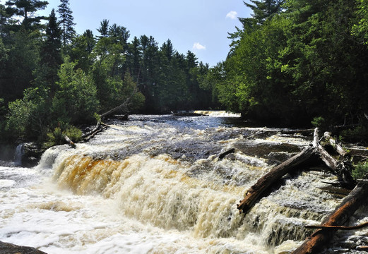 較低的Tahquamenon Falls；密歇根
