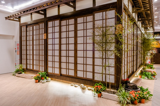 日式餐廳外墻裝飾