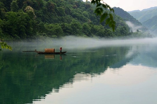 小東江 晨霧
