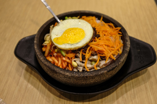 石鍋拌飯
