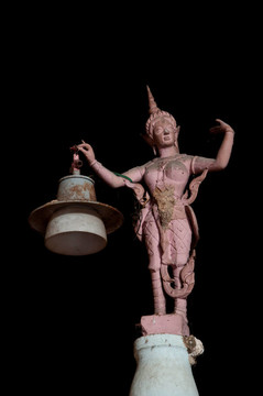 在雅拉石窟寺古燈的雕像；泰國(guó)