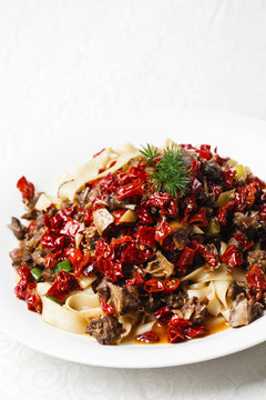 雞肉皮帶面