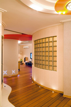 室內(nèi)