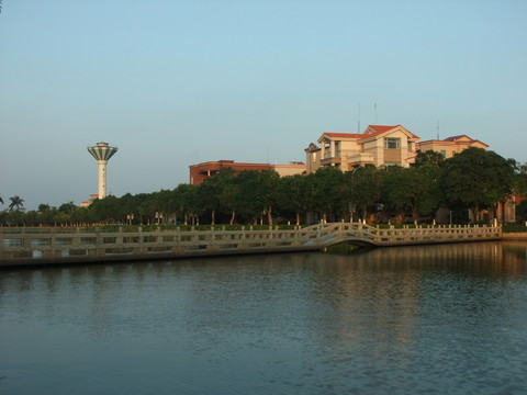 蛤嶺新農(nóng)村