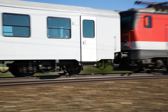 鐵路軌道上的列車