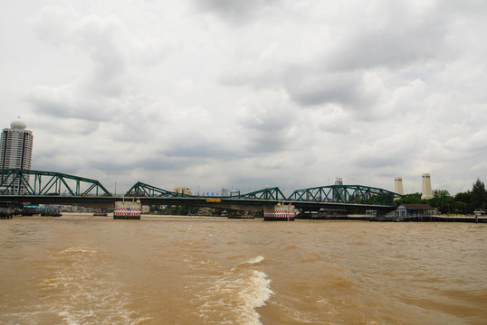 曼谷博愛廳玉橋