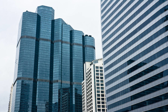 在曼谷高層的現(xiàn)代建筑；泰國。