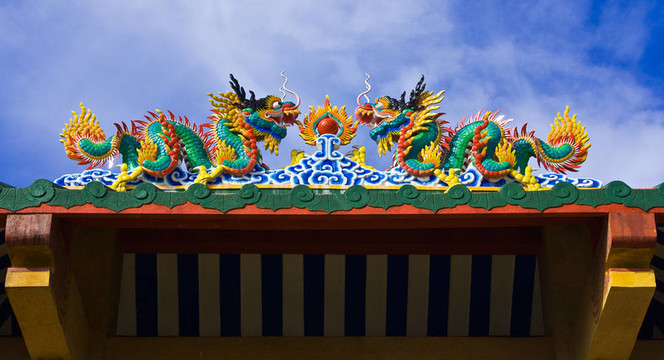 泰國(guó)中寺主門(mén)裝飾