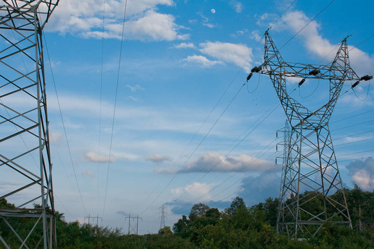 電廠和電力線
