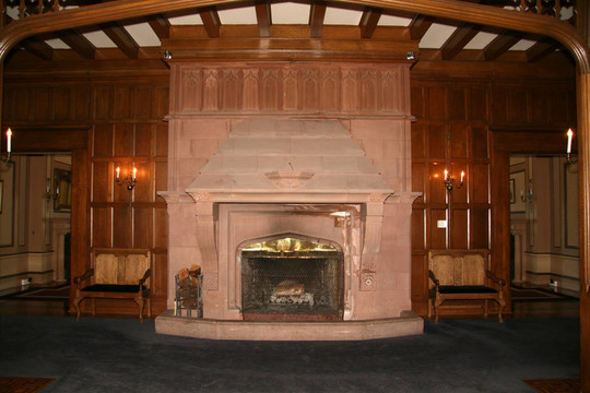 室內(nèi)的Hatley Castle；Victoria加拿大；公元前；