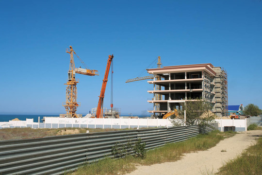 海灘建設(shè)。