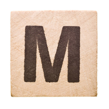 字母M