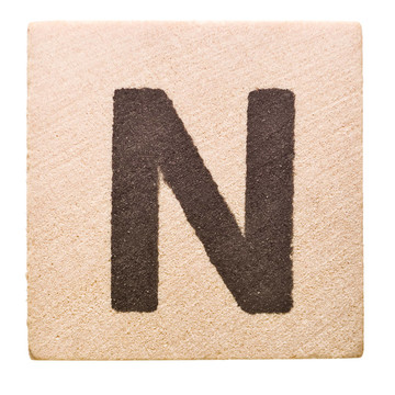 字母N