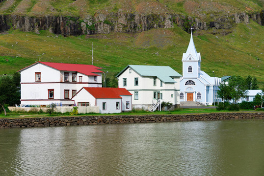 Seydisfjordur鎮(zhèn)的觀