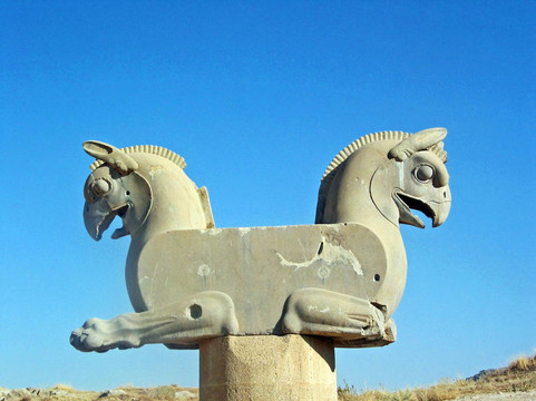 Griffins；Persepolis