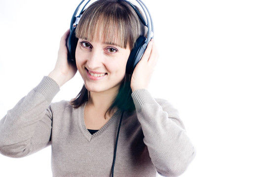 女人聽音樂