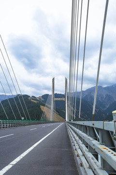 果子溝大橋