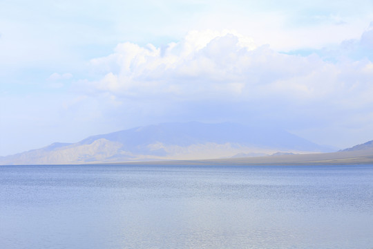 賽里木湖