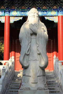 孔廟 先師孔子行教像