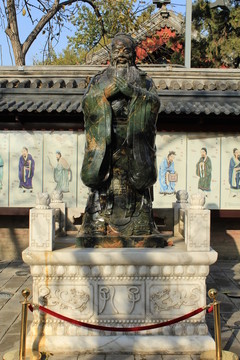 孔廟 孔子 塑像