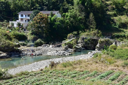 湖北恩施市麂子渡景區(qū)田園風(fēng)光