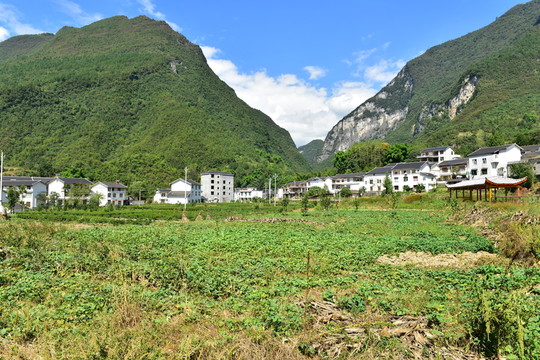 湖北恩施市麂子渡景區(qū)田園風光