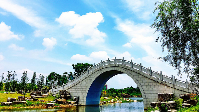 西湖的橋