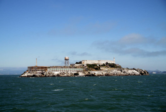 三藩惡魔島；