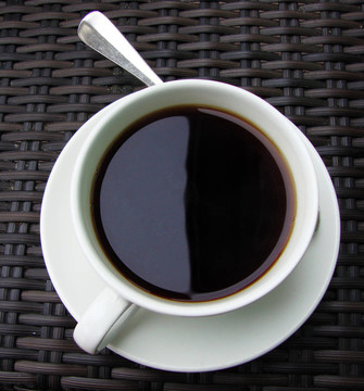 咖啡杯頂部的咖啡杯
