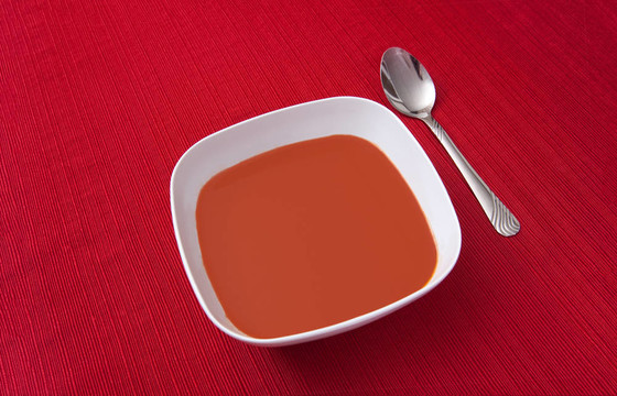 一碗西紅柿湯